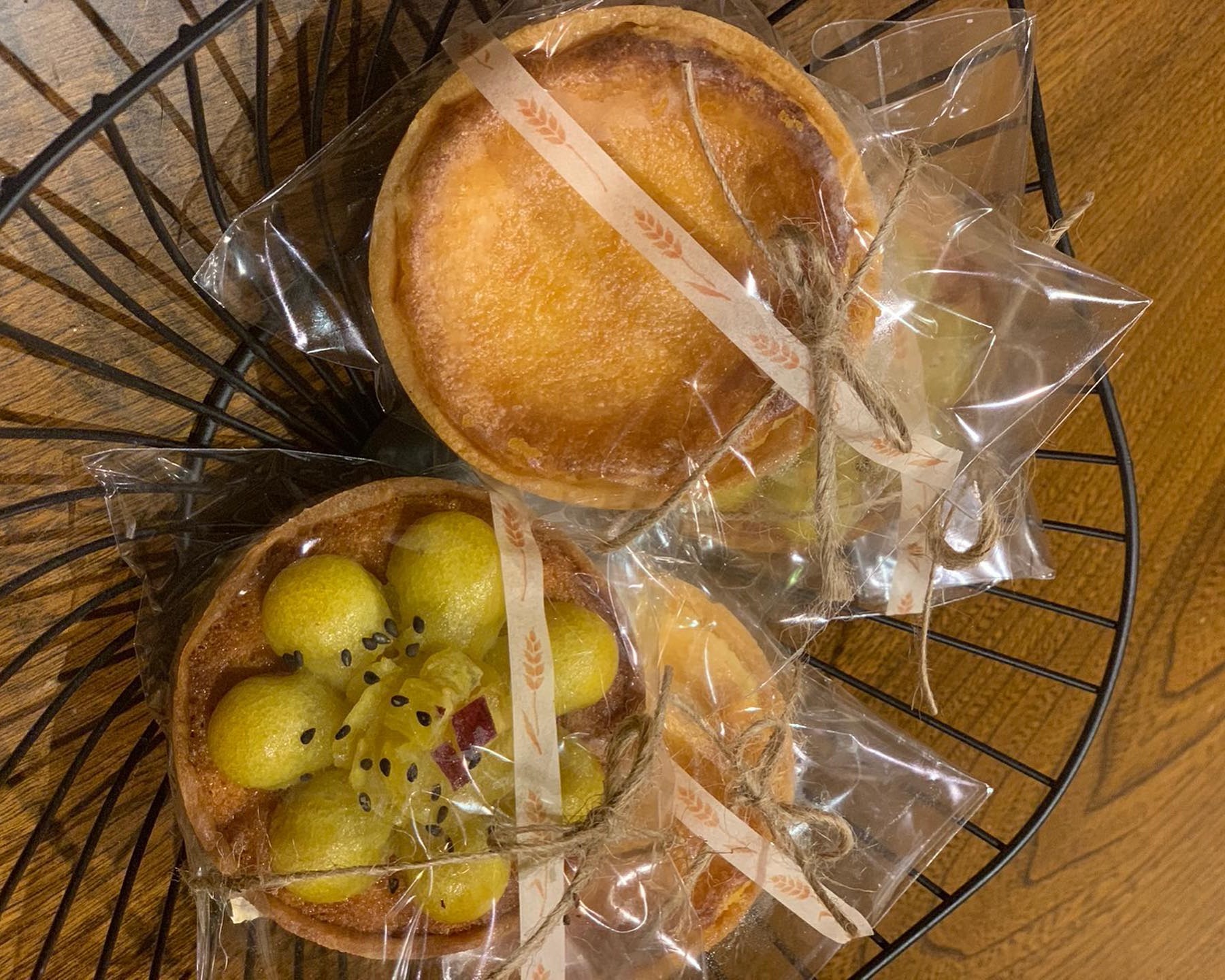 「チーズタルト」と「さつま芋のタルト」